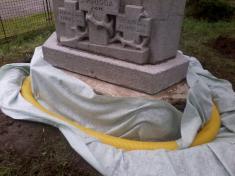Rekonstrukce pomníku padlým v Dívčicích-vsi